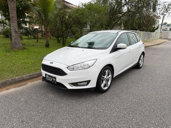 FORD FOCUS 1.6 SE PLUS 16V FLEX 4P MANUAL